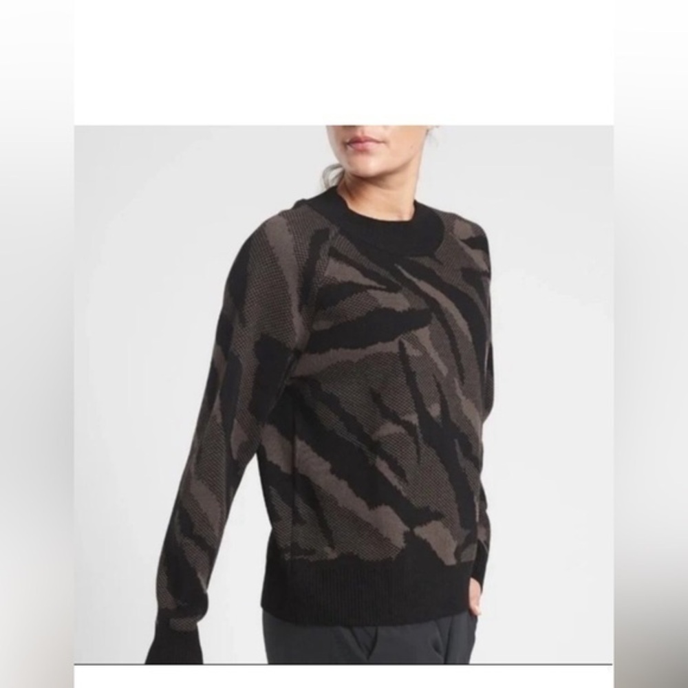 Athleta Jacquard Camo Pullover Merino Wool Sweater